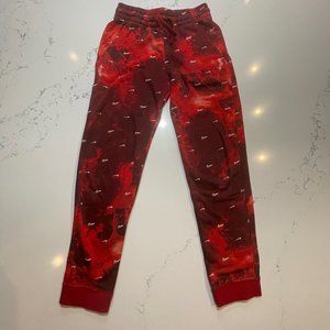 NIKE Club Fleece Boys Red Logo Pants - L